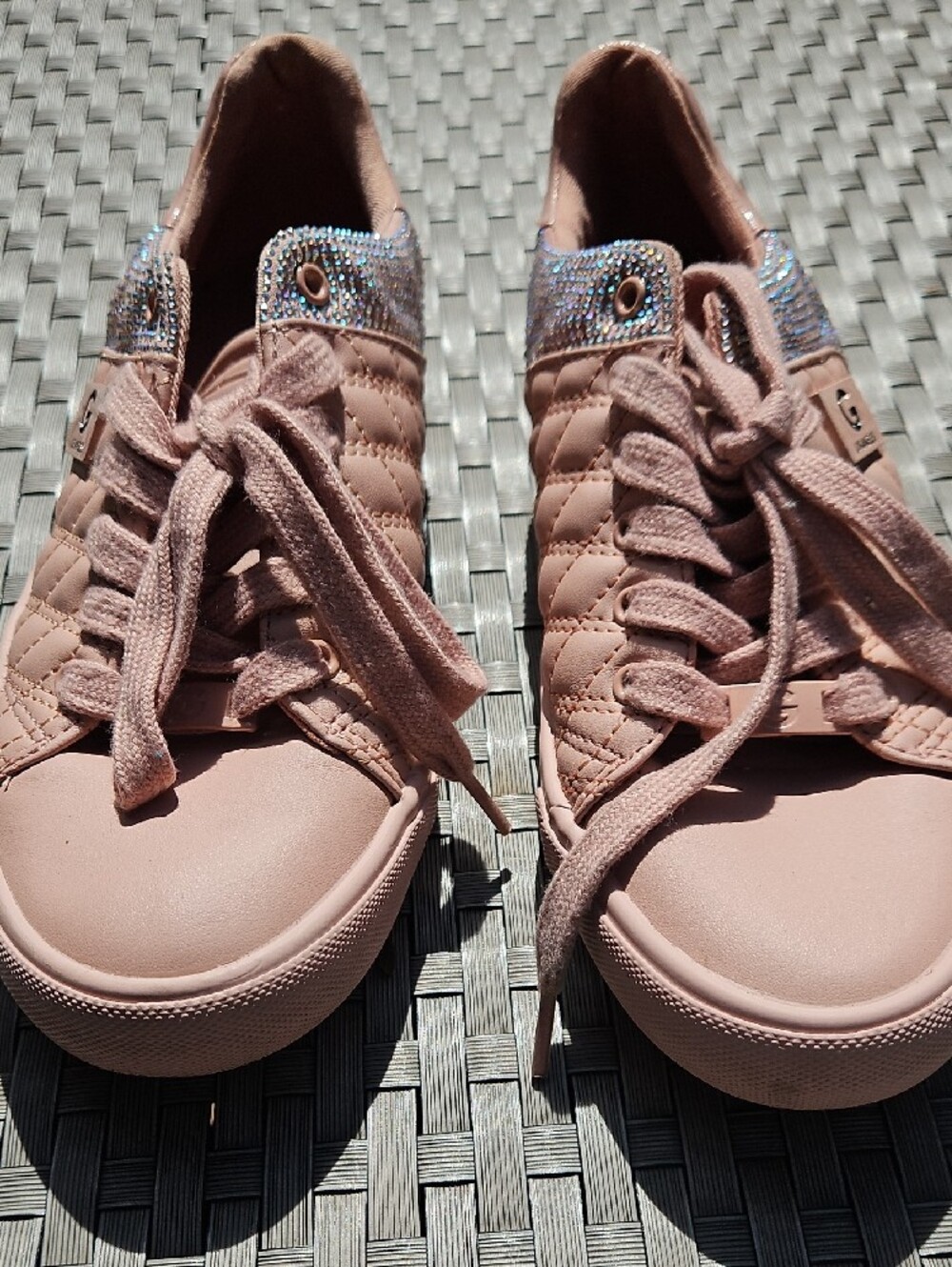 GBG Los Angeles G Guess Rose Pink Blush Quilted Sneakers Sparkle Trim Size 9M